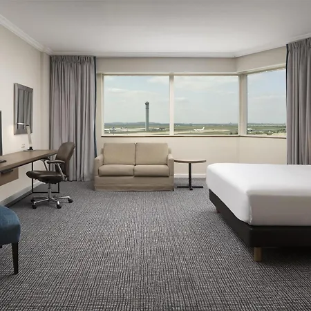 Hilton Paris Charles De Gaulle Airport Hotel Le Mesnil-Amelot Exterior photo