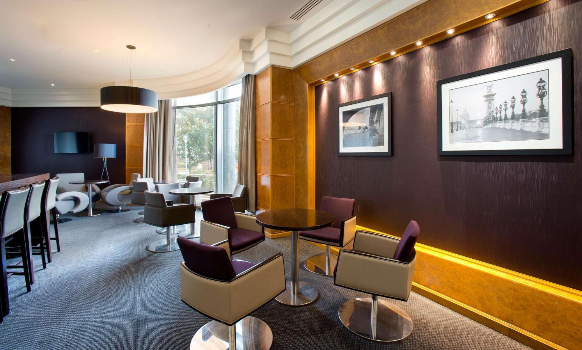 Hilton Paris Charles De Gaulle Airport Hotel 4*