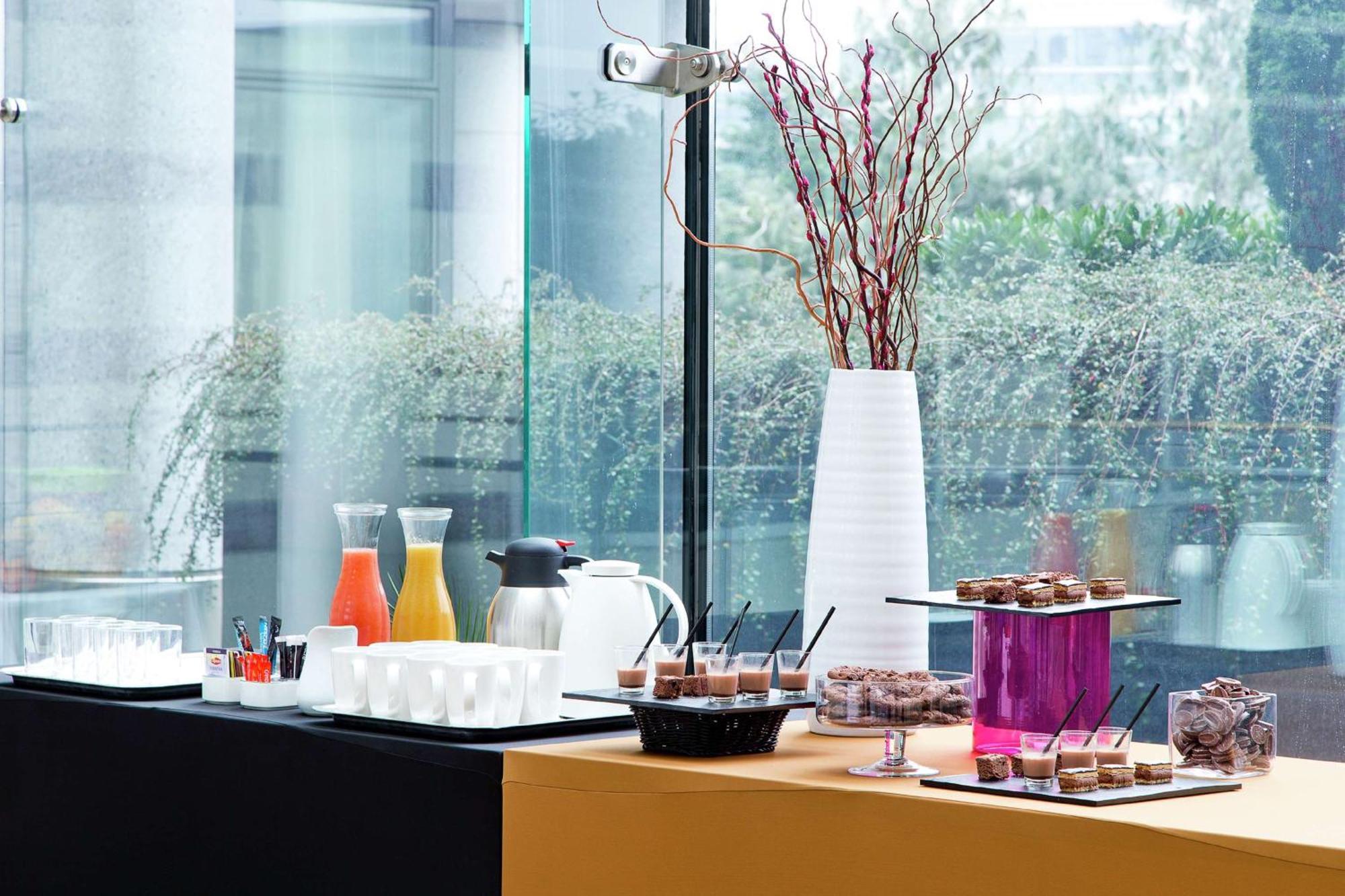 Hotel Hilton Paris Charles De Gaulle Airport 4*