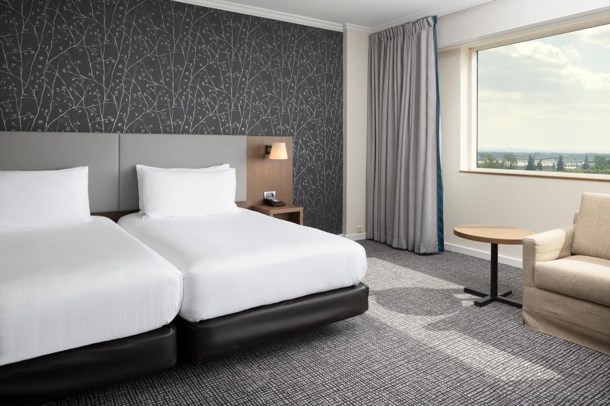 Hilton Paris Charles De Gaulle Airport 4* Le Mesnil-Amelot