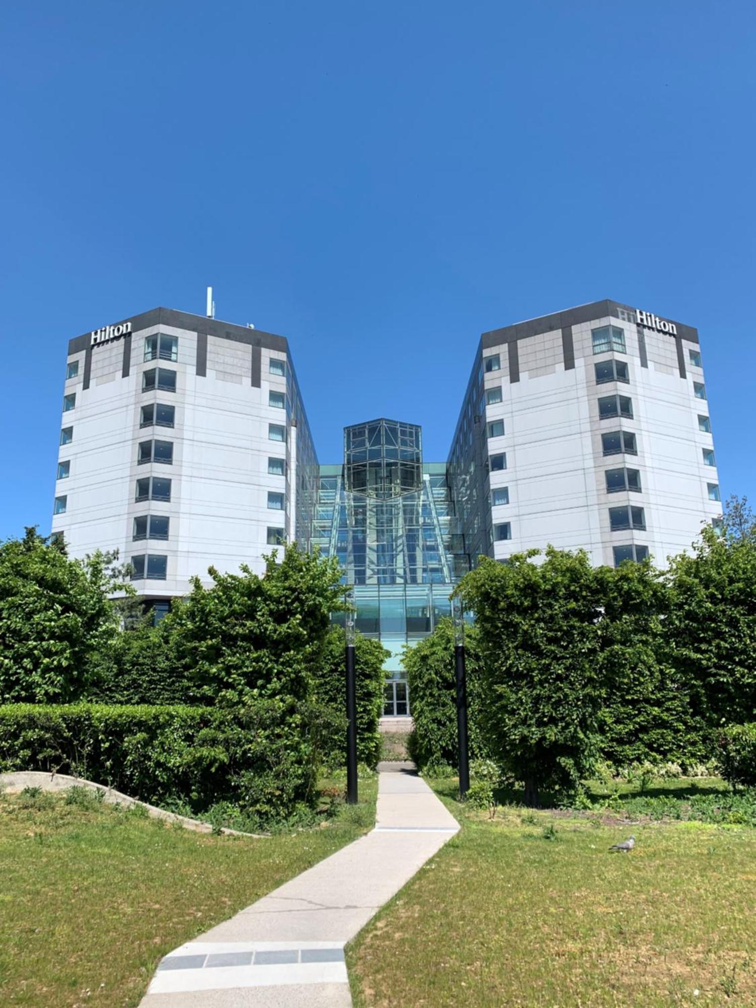 Hilton Paris Charles De Gaulle Airport Hotel 4*