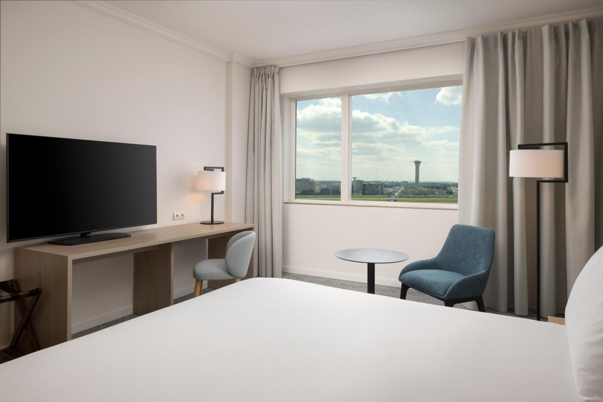 Hilton Paris Charles De Gaulle Airport Hotel Le Mesnil-Amelot